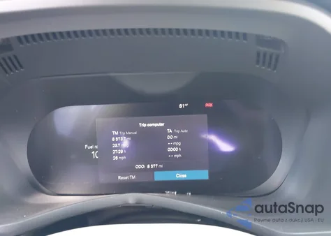 2024 Volvo Xc60 B5 Core Dark Theme z USA, uszkodzony, nr VIN YV4L12RKXR1924749